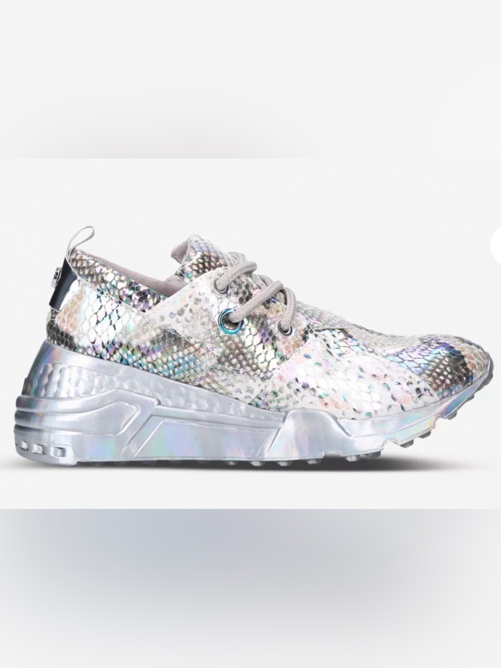 Steve Madden Cliff Iridescent Silver Snakeskin
Chunky Sneakers LIKE NEW 9